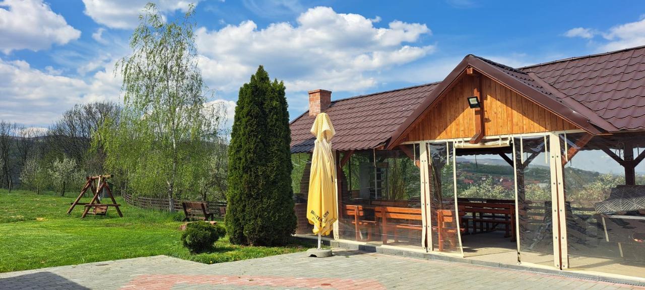 Pensiunea Turistica Retreat Belvedere Vadu Crisului Luaran gambar